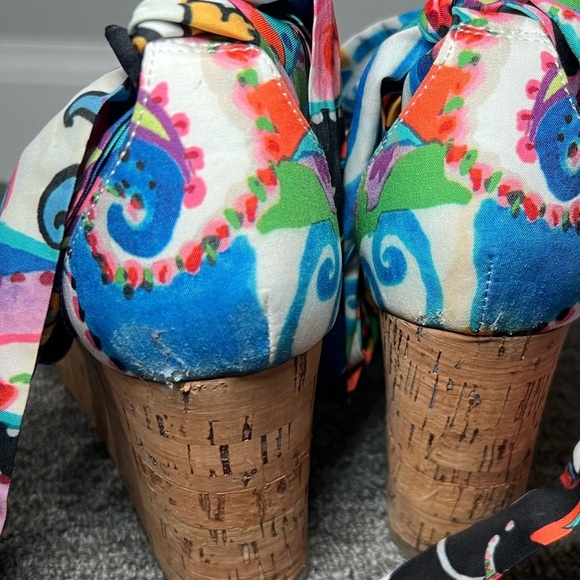 IMPO Olemah Boho Multi Ankle Tie Fabric Women's Size 10 Wedge Cork Colorful - Picture 4 of 7